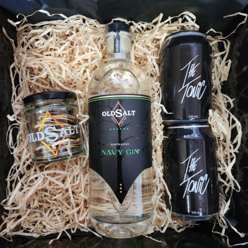 Navy gin and tonic gift pack